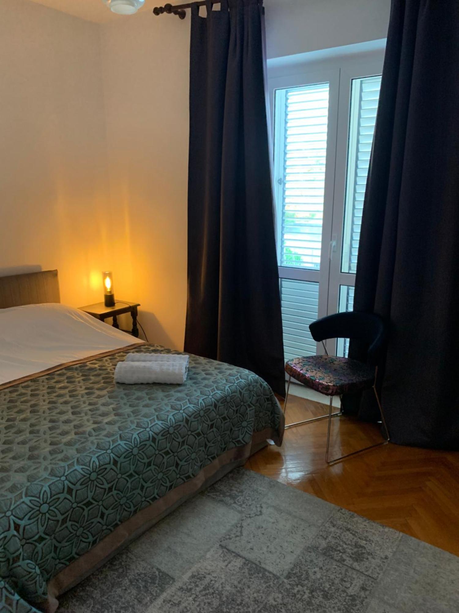 Aida Apartments And Rooms For Couples And Families Free Parking 두브로브니크 외부 사진